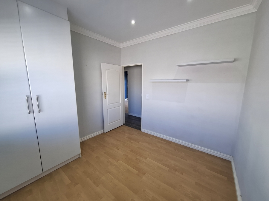 4 Bedroom Property for Sale in West Beach Western Cape